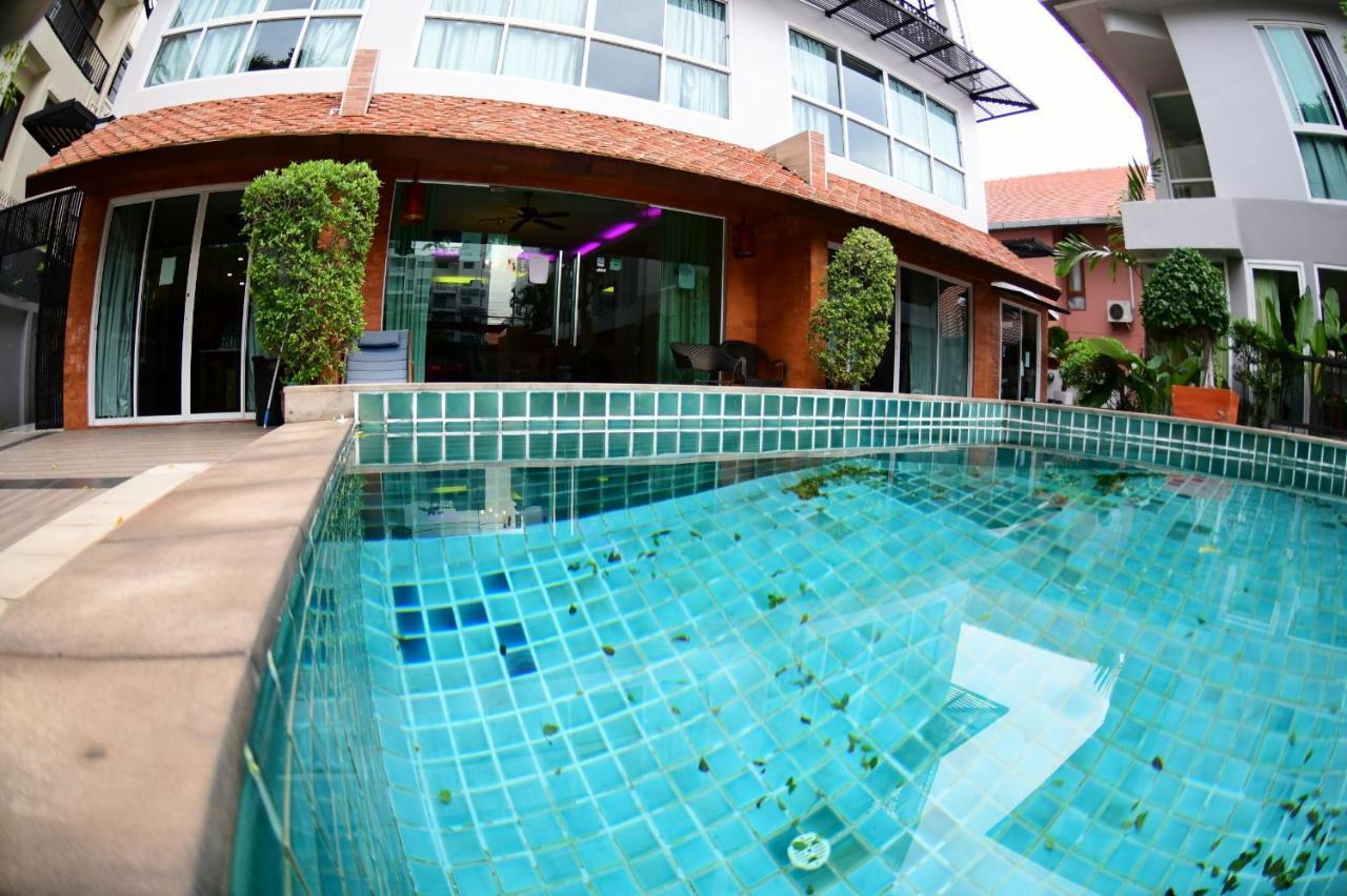 ตำหนักวิลล่า 10 ห้องนอน พร้อมสระว่ายน้ำส่วนตัว Ban Nong Tabaek Exteriér fotografie